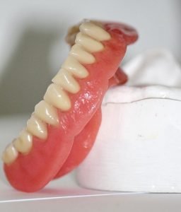 Broken Dentures Yeronga