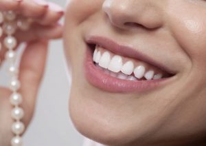 cosmetic dentist yeronga