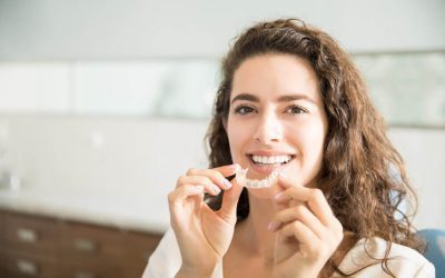 Does Invisalign Work? Guide to Straightening Teeth with Clear Aligners