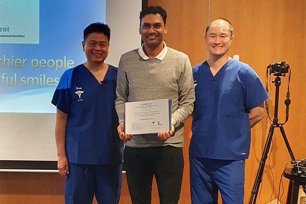 darshan hosur completing compressive orthodontic course dentist yeronga